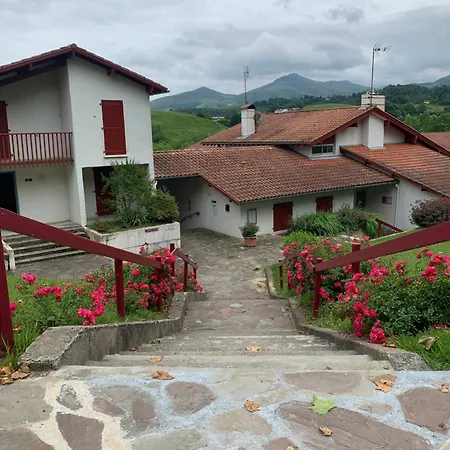 Banca Piscine Vue Montagnes Apartment